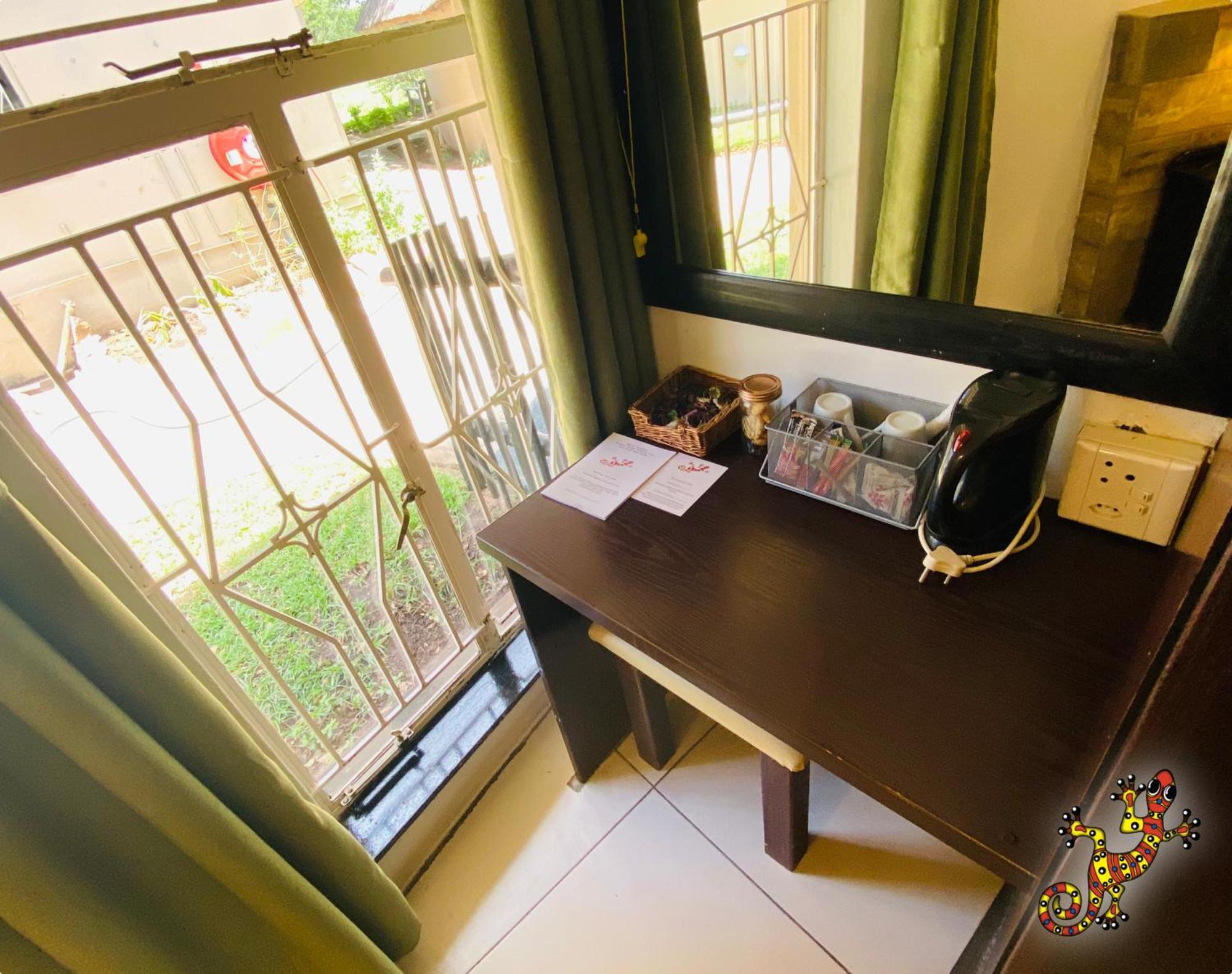 Sabie River Bush Lodge Хейзивю Екстериор снимка